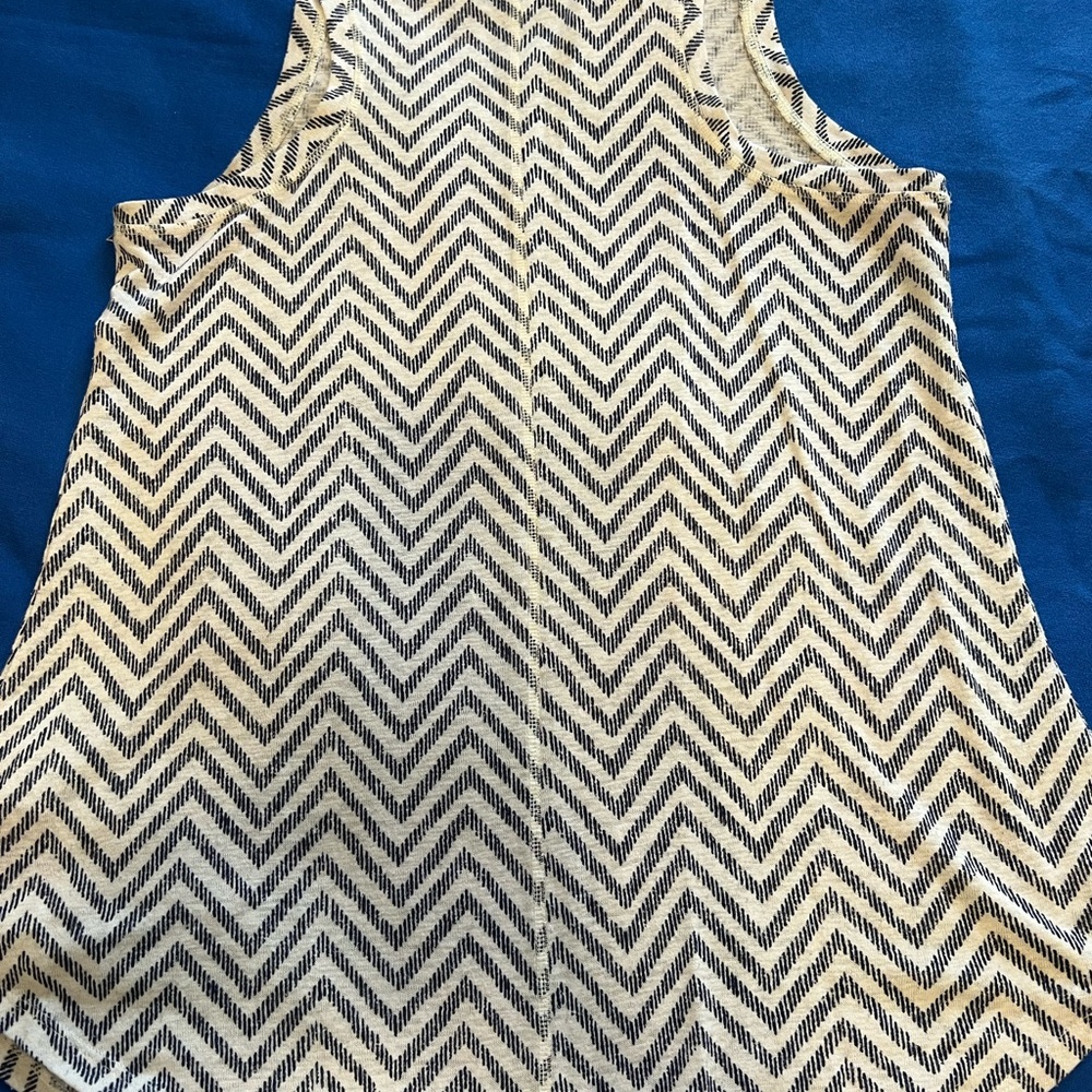 Athleta Navy and White Breezy Tank